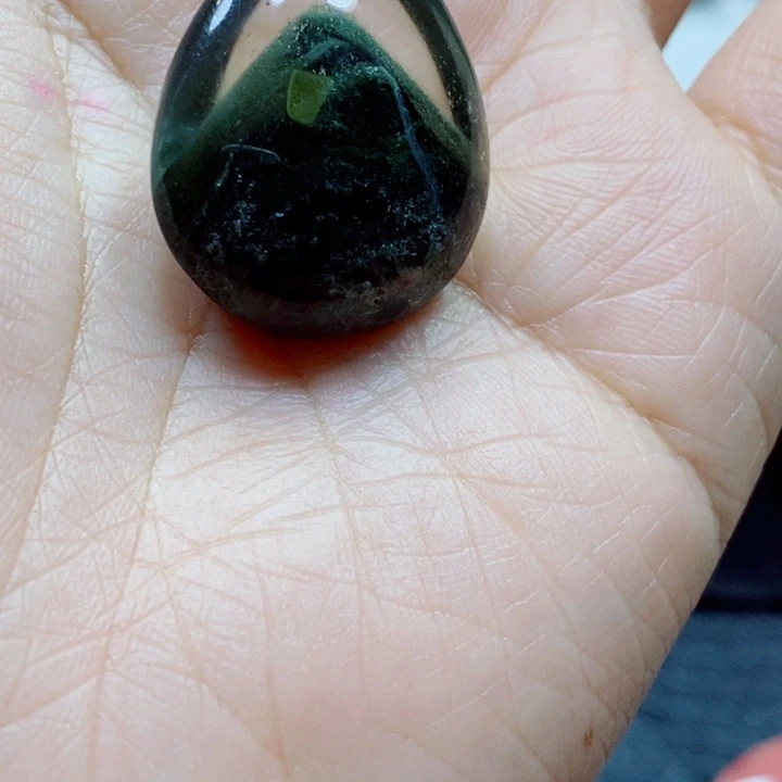 水晶颈饰未镶嵌小*米水晶