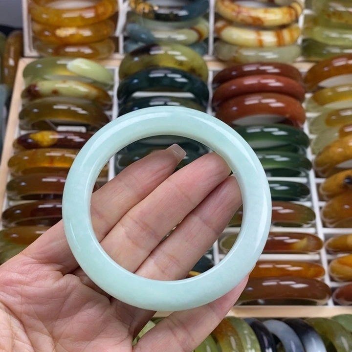 蛇纹石玉未镶嵌手镯58