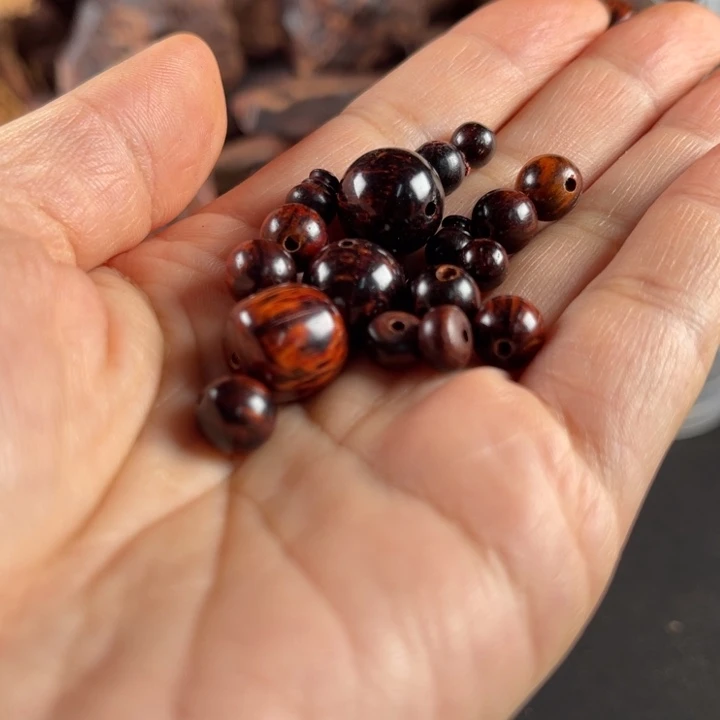 G***乖降真香无事牌红降散珠子