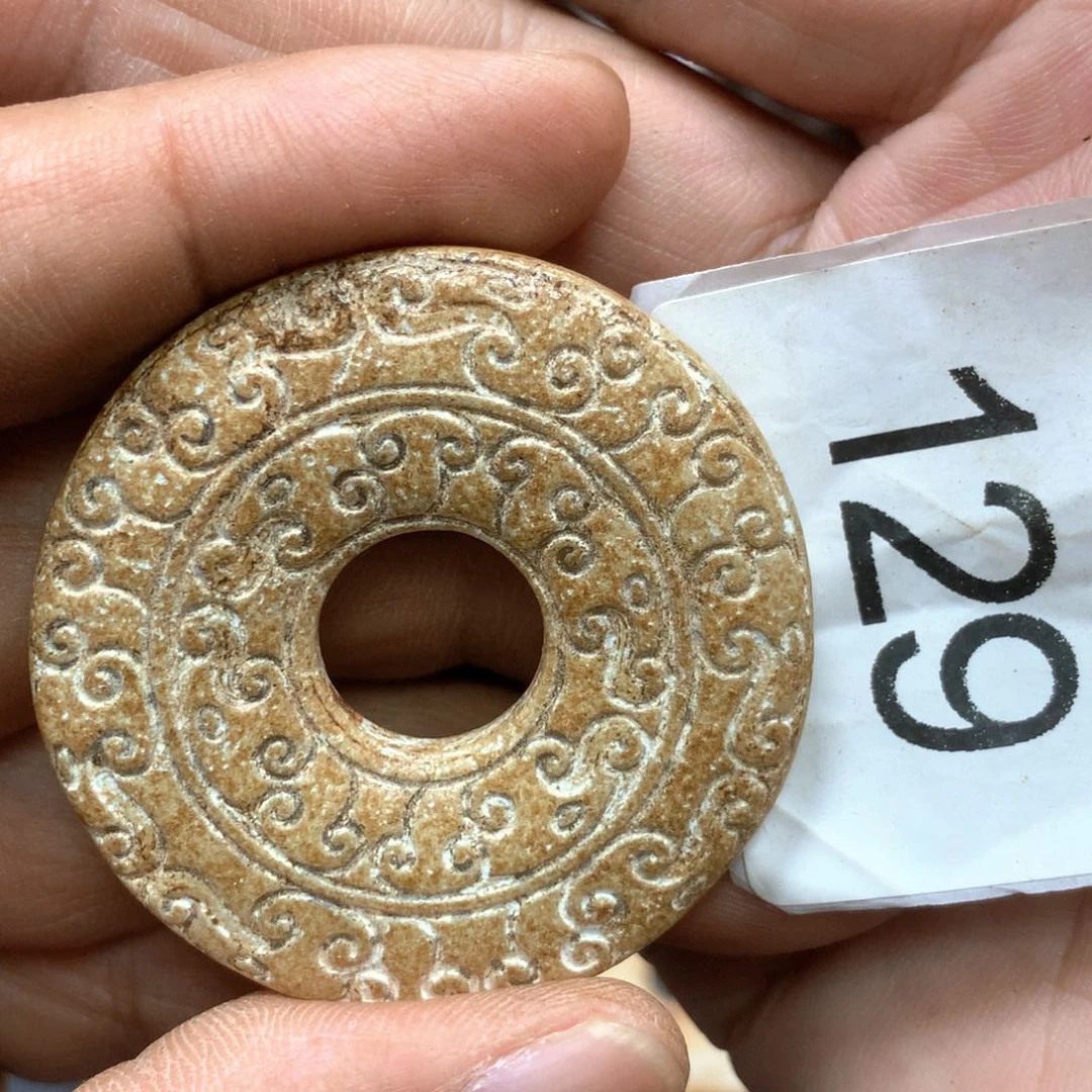 未镶嵌和田玉挂件