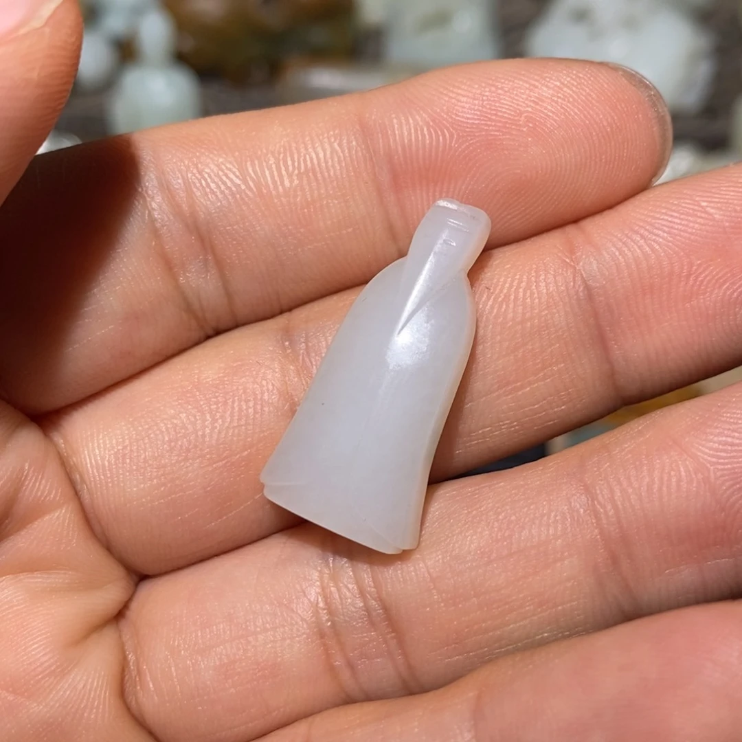 和田玉颈饰未镶嵌海*