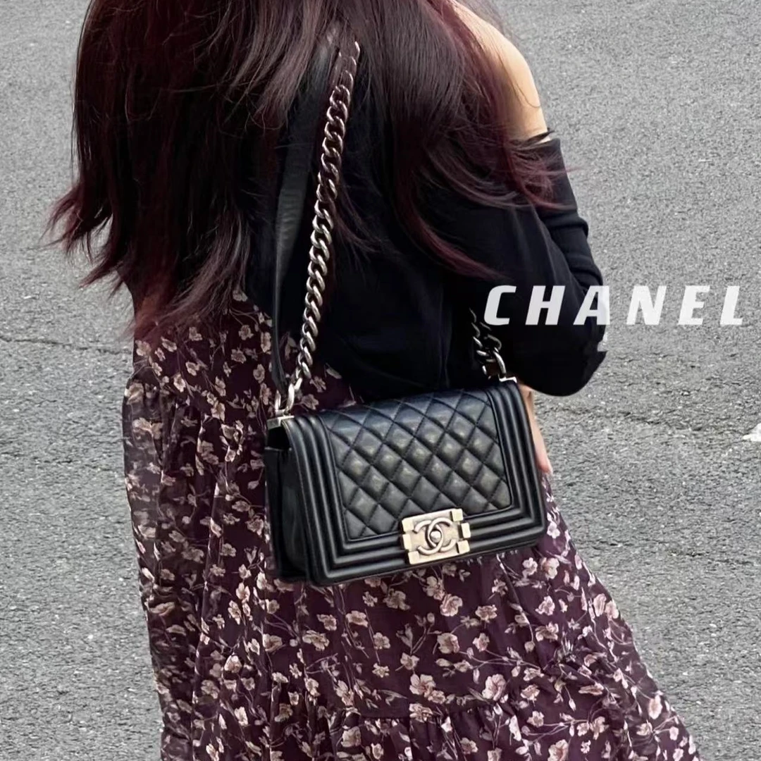 95新 Chanel/香奈儿 leboy小号黑银羊单肩包/优品