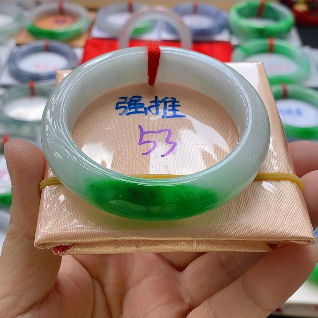 翡翠手镯未镶嵌3号
