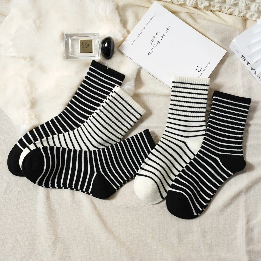 【竹里·羊绒袜系列】女士羊绒中筒保暖蓄热锁温百搭简约
