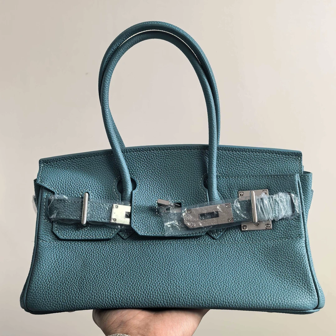 开播福利～~高级轻奢牛皮横版铂金手提肩背包