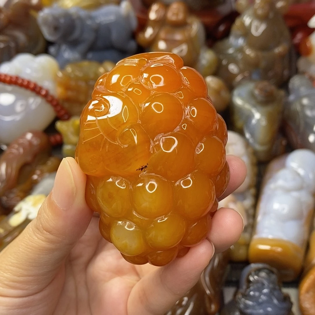 玛瑙/玉髓手把件未镶嵌@*明