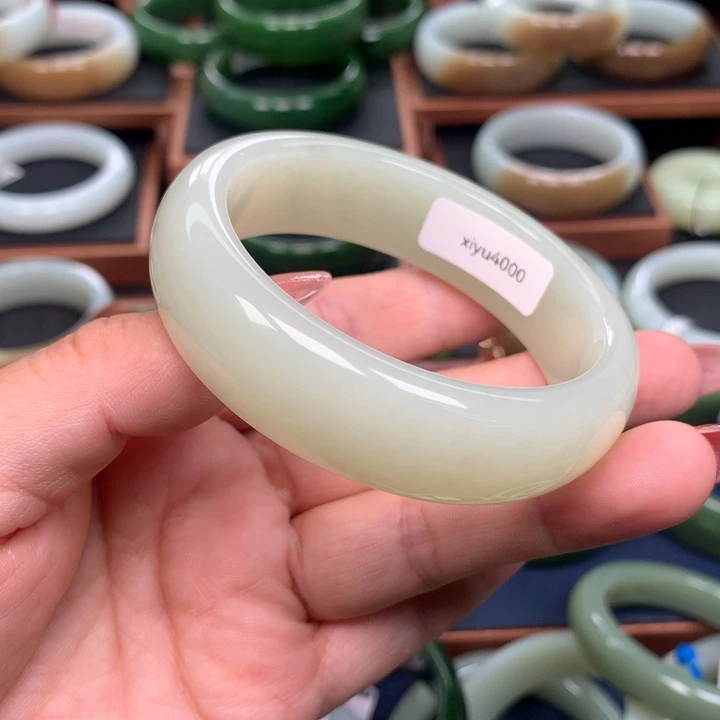 和田玉5758圈口未镶嵌