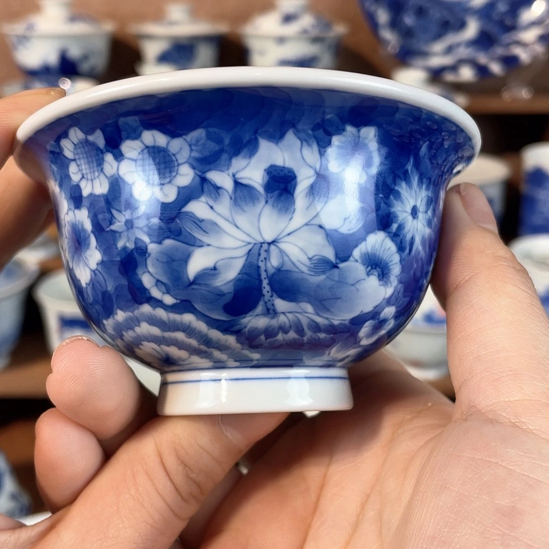 泥藝青花万花压手杯