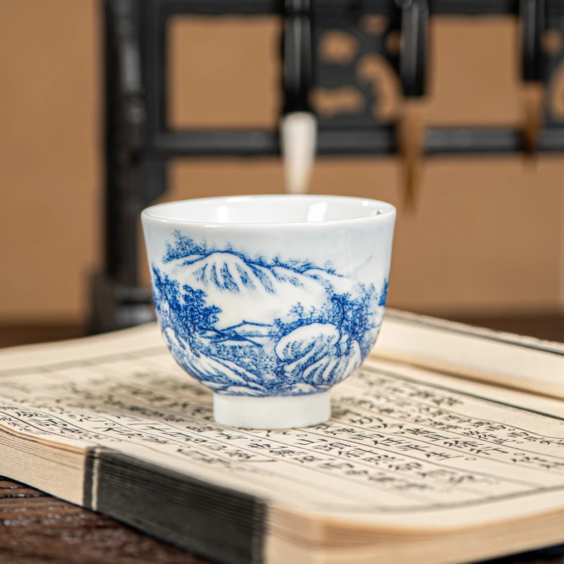 【小乔赏瓷】九段烧妙手青花山水雪景小高杯  jd231