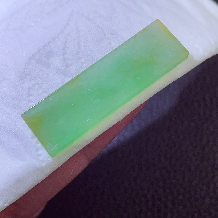 未镶嵌定制翡翠翡翠