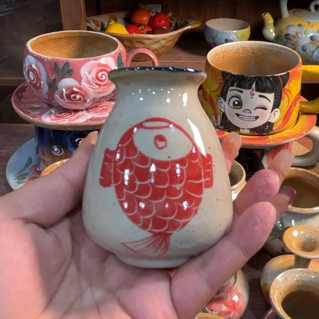 瓷片红红火火过大年
