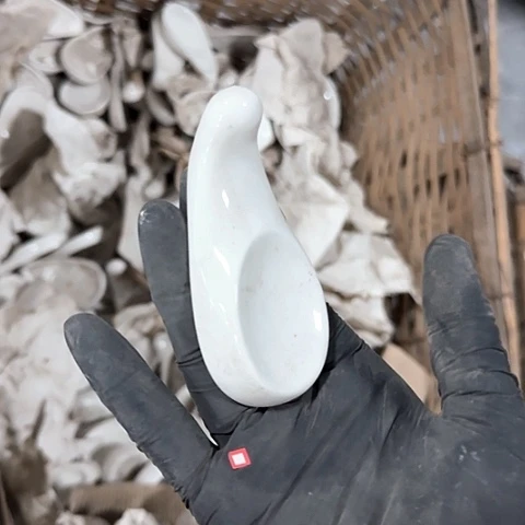 瓷片国营厂库存8个