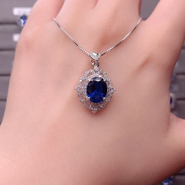 银S925镶嵌蓝宝石吊坠(赠链)