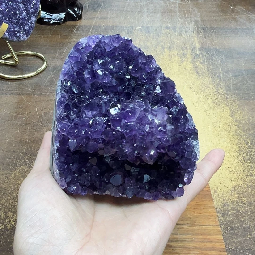 紫晶摆件未镶嵌晶体