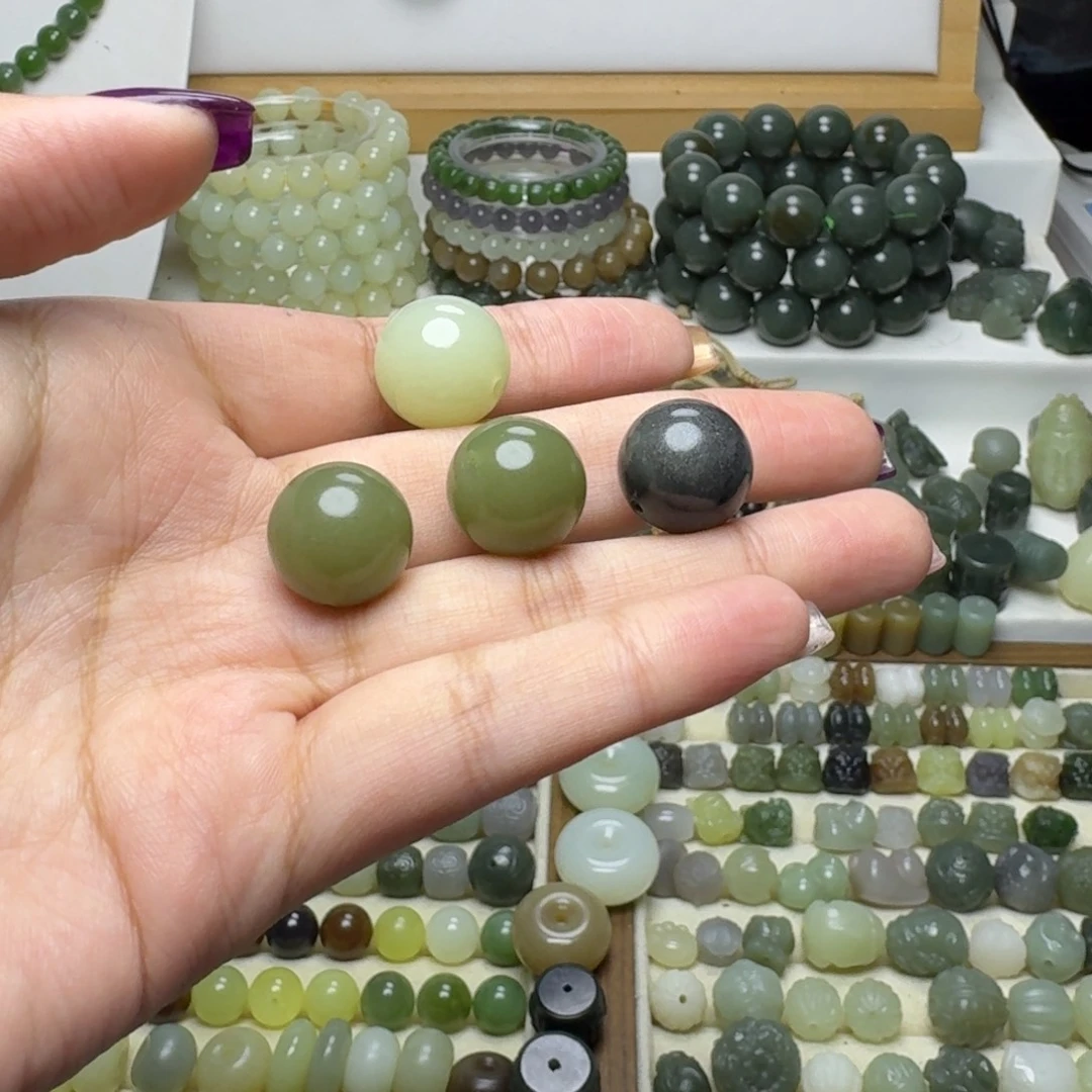 *****和田玉未镶嵌珠宝半成品和田玉单珠16mm四颗