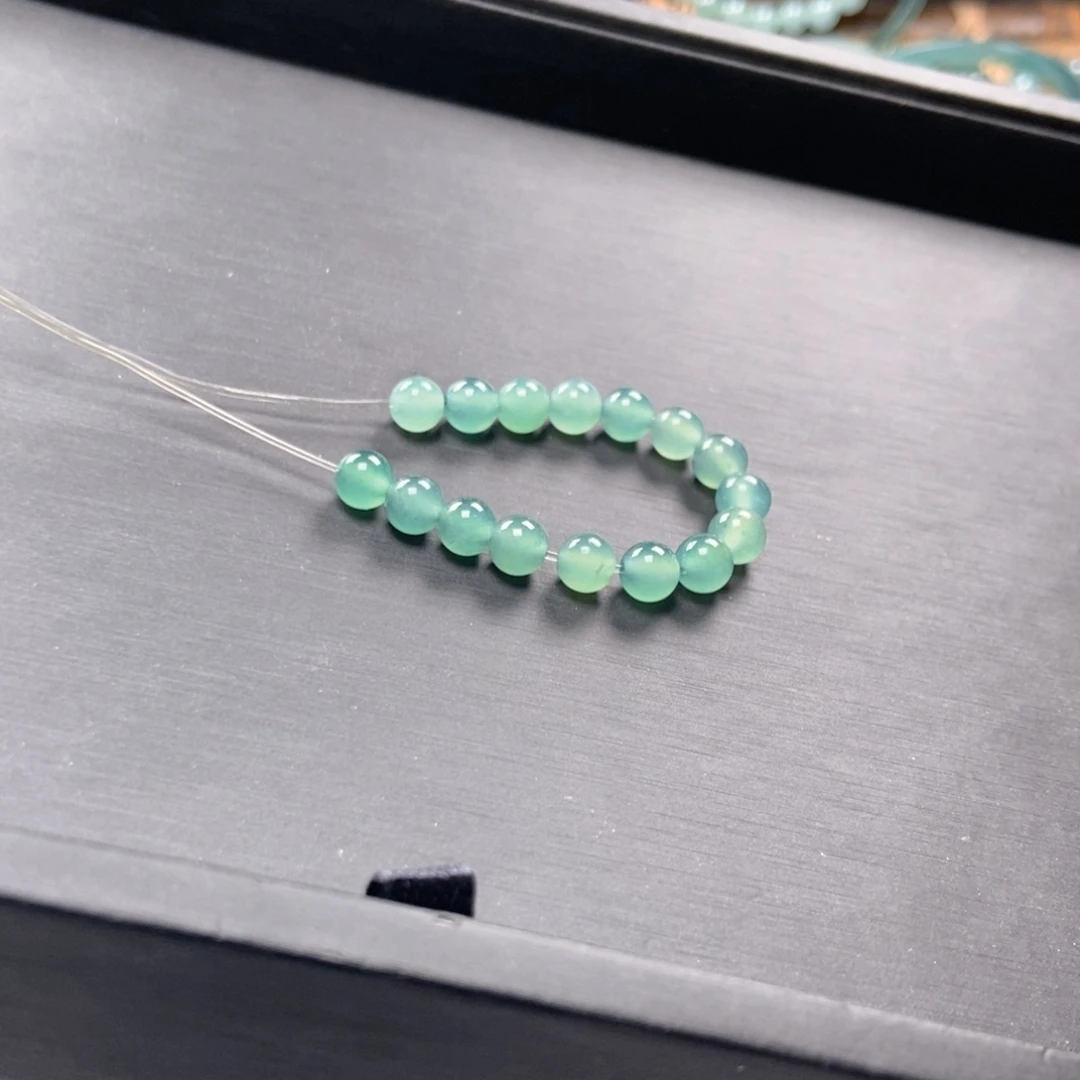 翡翠手链未镶嵌多样性发货30颗卡6