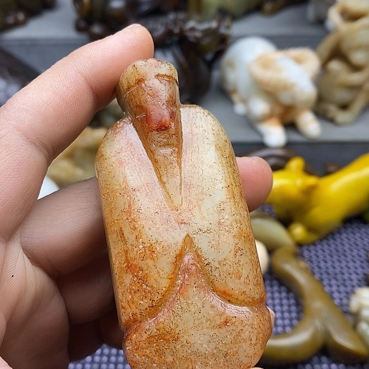 未镶嵌蛇纹石玉颈饰