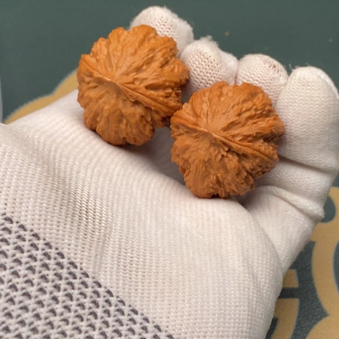 把件文玩核桃雪花八棱