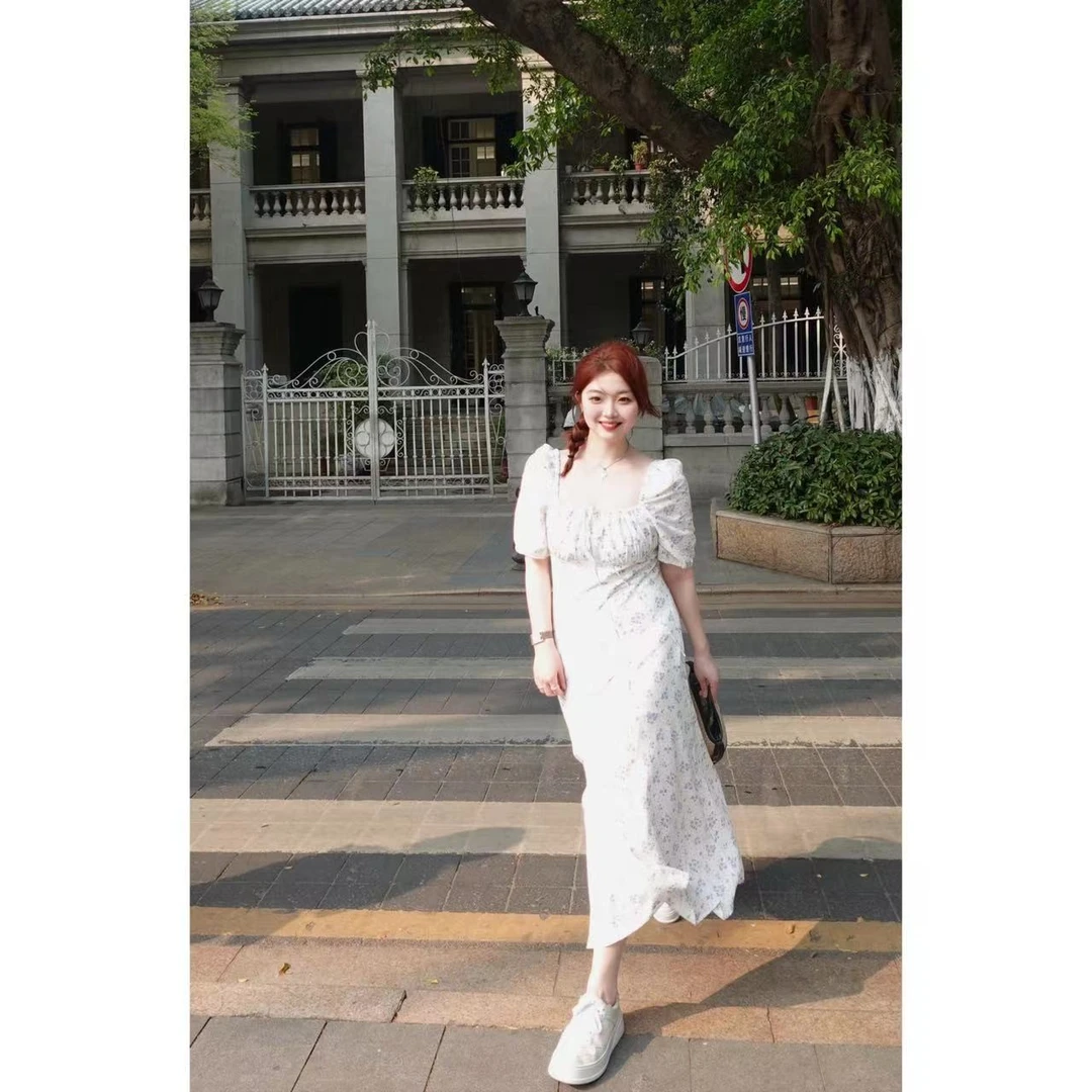 晶咕「花开半夏」气质复古方领显瘦开叉碎花泡泡袖长款连衣裙