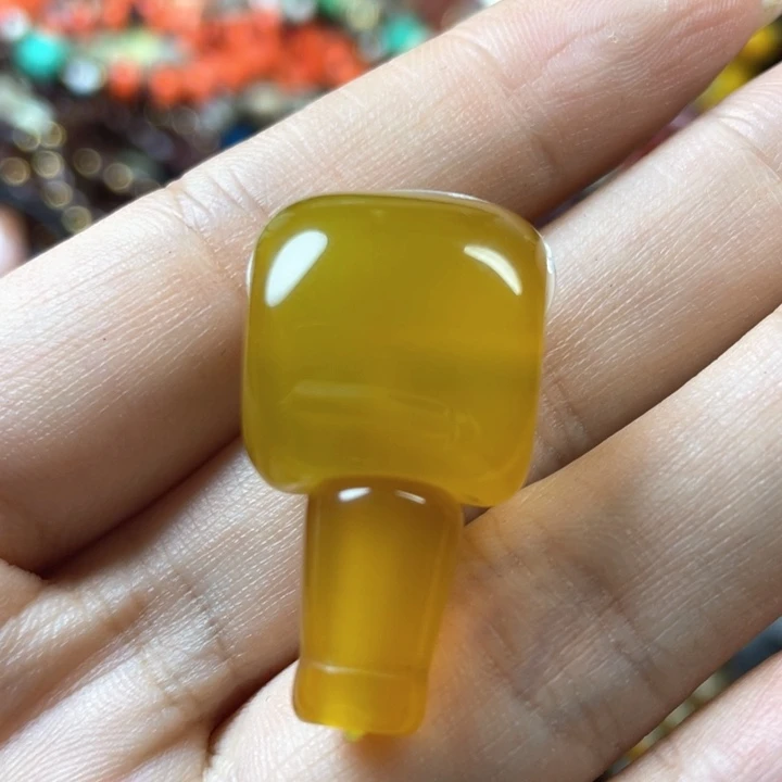 玛瑙/玉髓颈饰合金难**涂