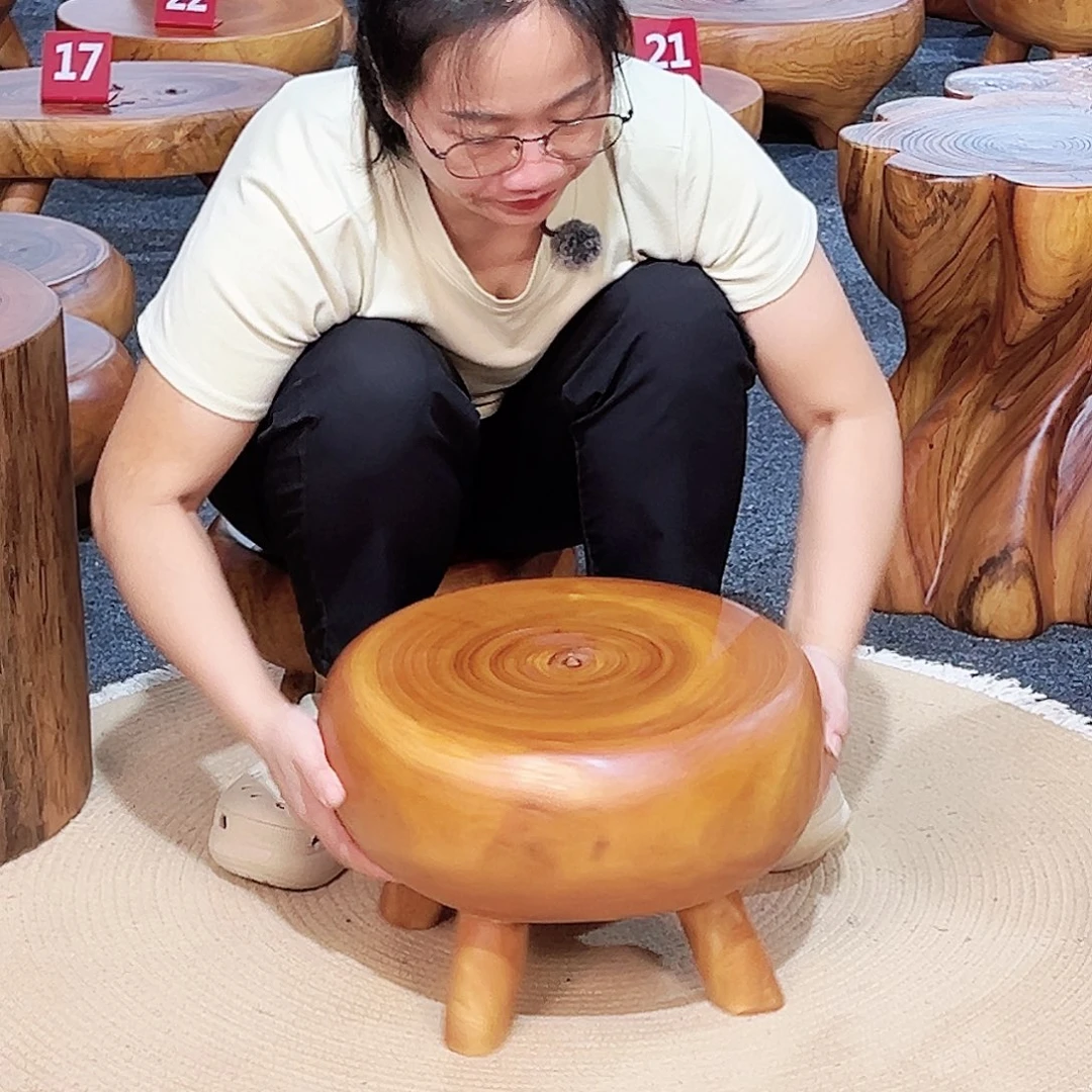 19 号香樟木尺寸：34-34-23cm
