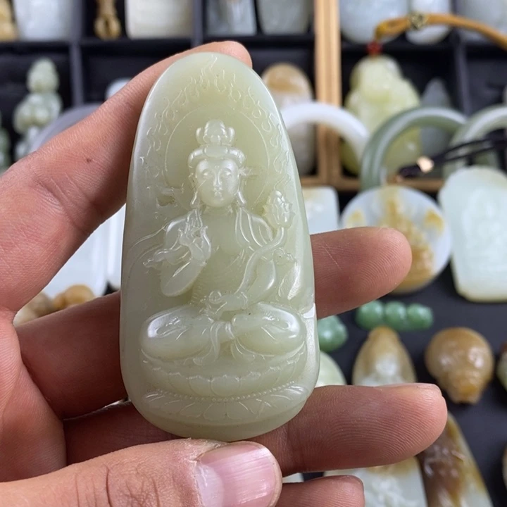 和田玉挂件未镶嵌