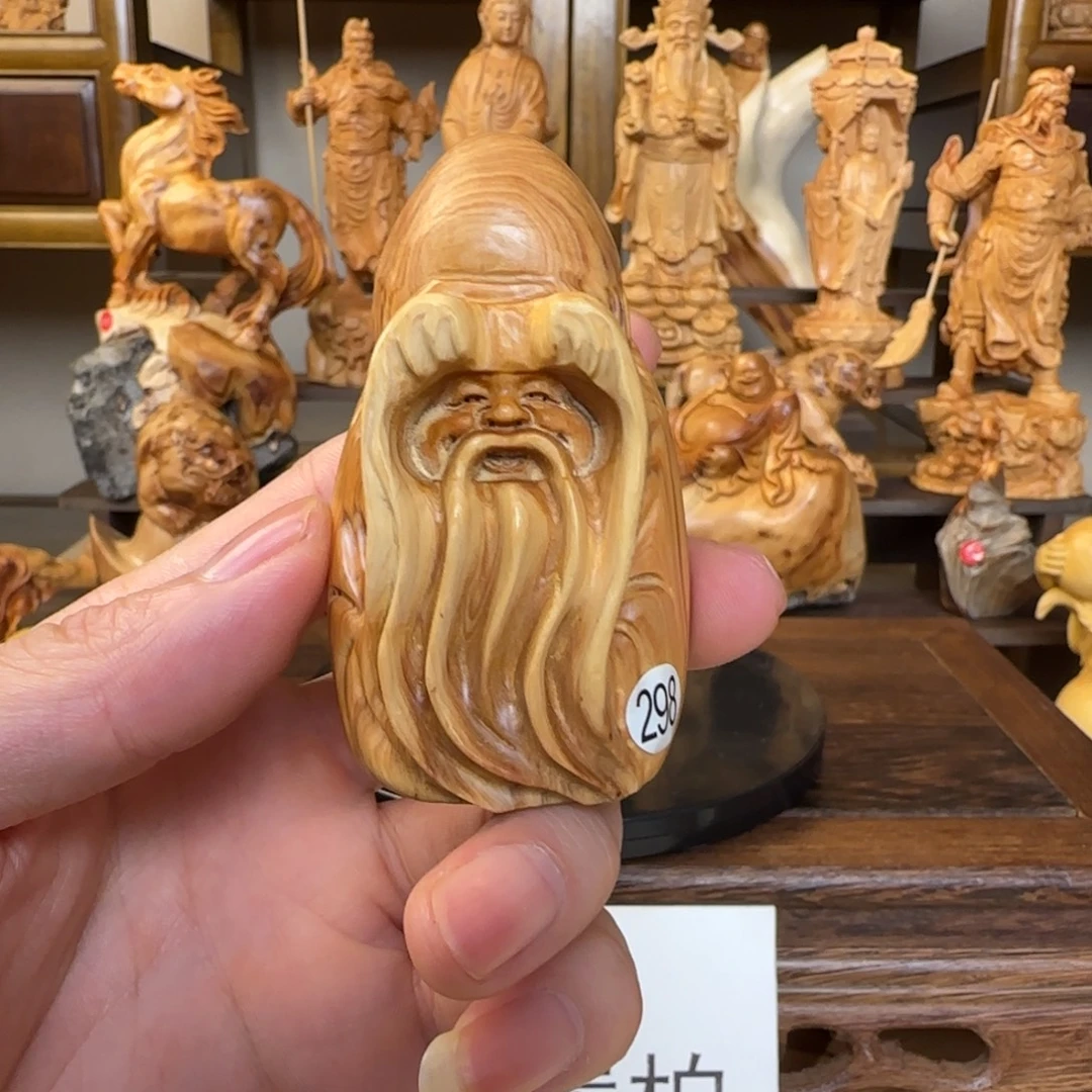 崖柏小木匠艺雕一物一拍