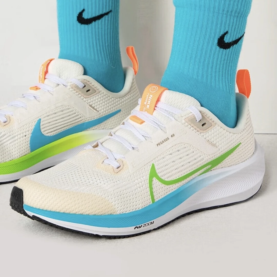 (微瑕慎拍)NIKE/耐克 Pegasus 40(GS)休闲跑步鞋FQ6863-131-35.5