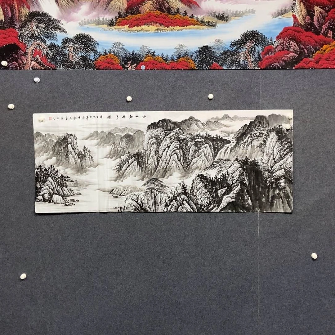 国画小六尺水墨山水一副