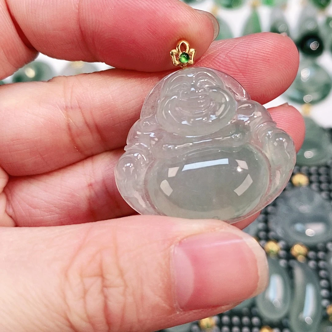 翡翠颈饰18K金镶嵌吊坠