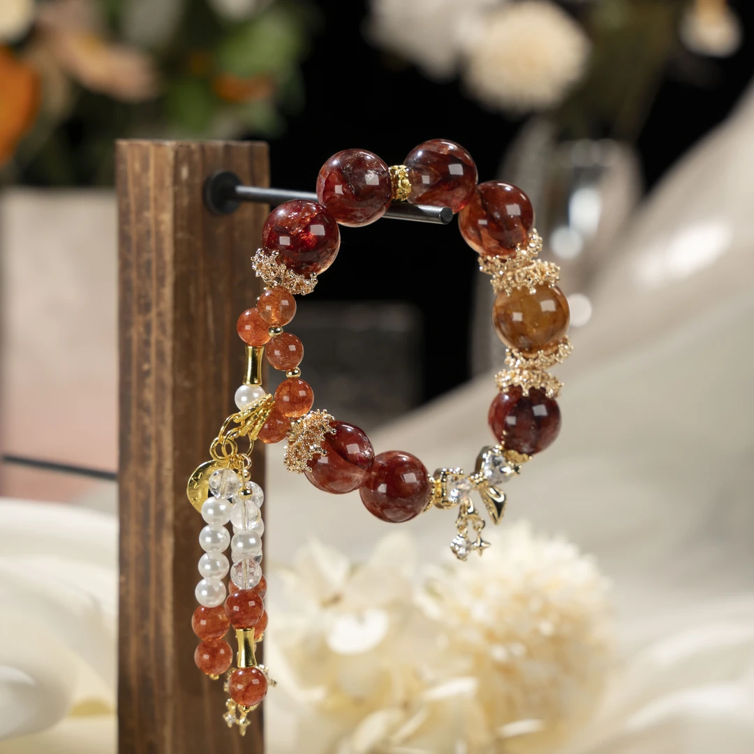 【赤灵】新年战串 天然牛血红胶花水晶手串多样性发货 发其一 E1003