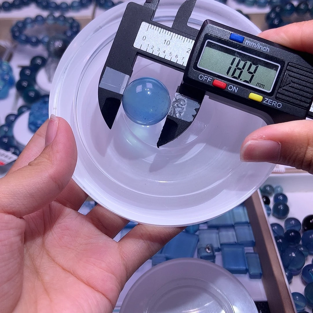 天然辰砂海蓝宝鬼蓝单珠牛鼻孔单珠19mm