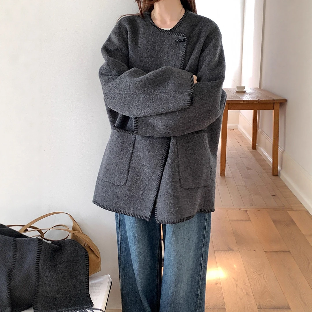 VONSRMAN高级感灰色毛呢外套女冬季2025新款休闲气质宽松短款大衣