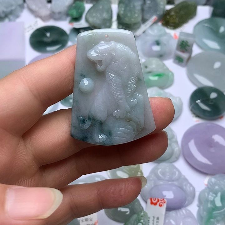 翡翠未镶嵌颈饰天然翡翠