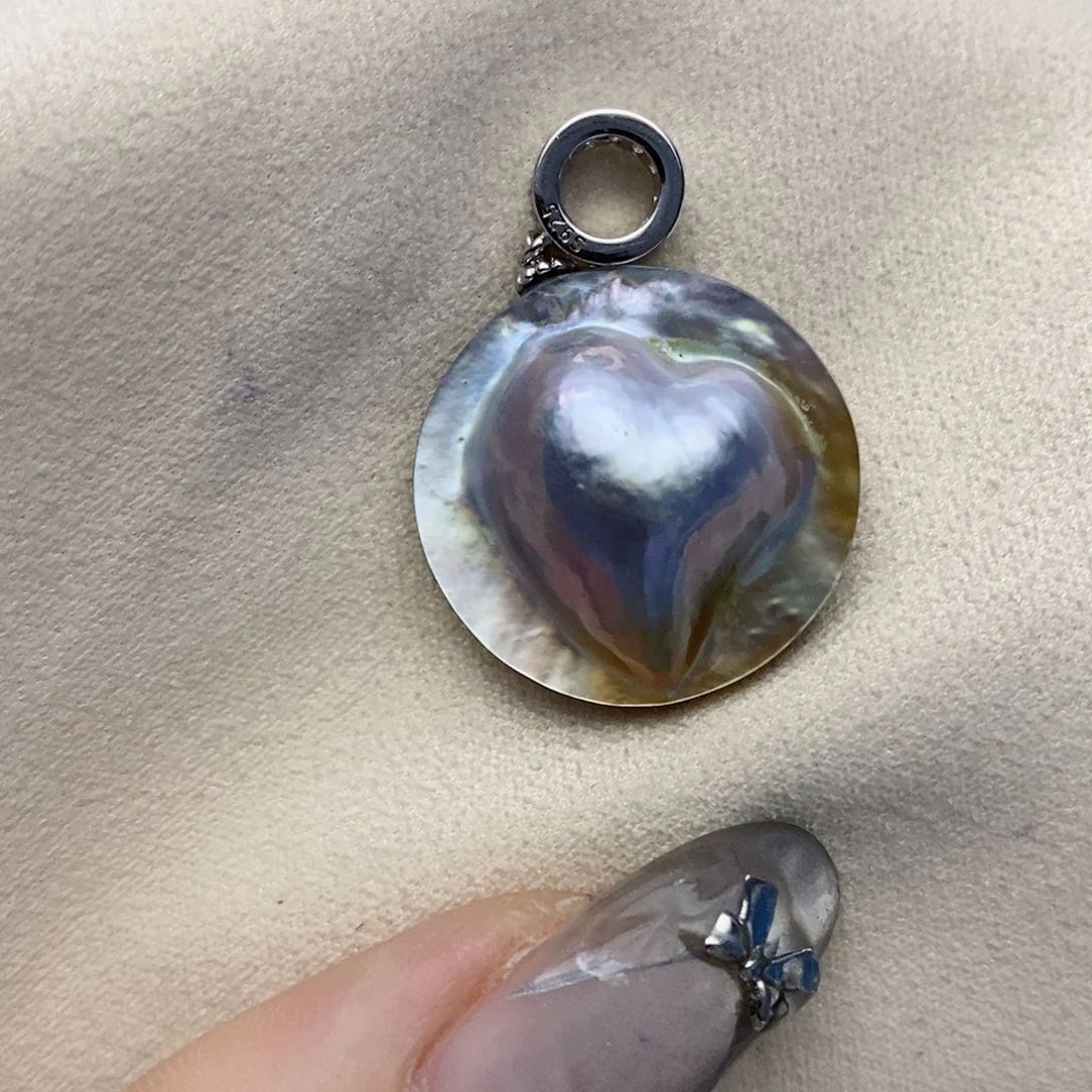 【闪购商品】银S925镶嵌拼合珍珠（马贝珠）颈饰