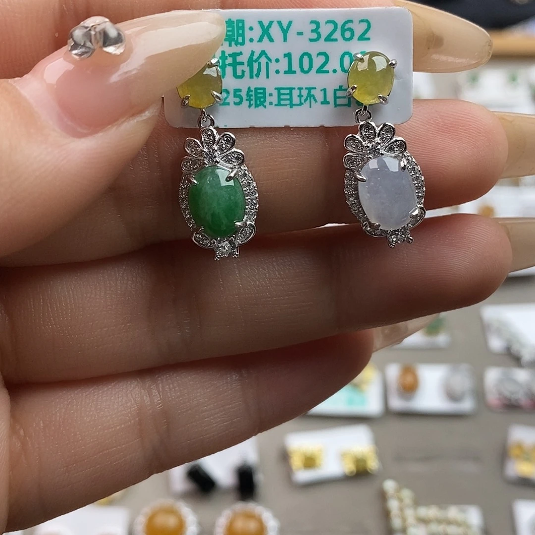 翡翠未镶嵌戒指翡翠