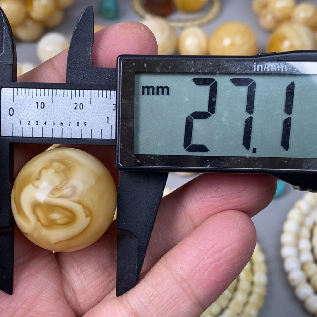 琥珀珠宝奇石未镶嵌南**域有瑕疵有裂有裂有裂