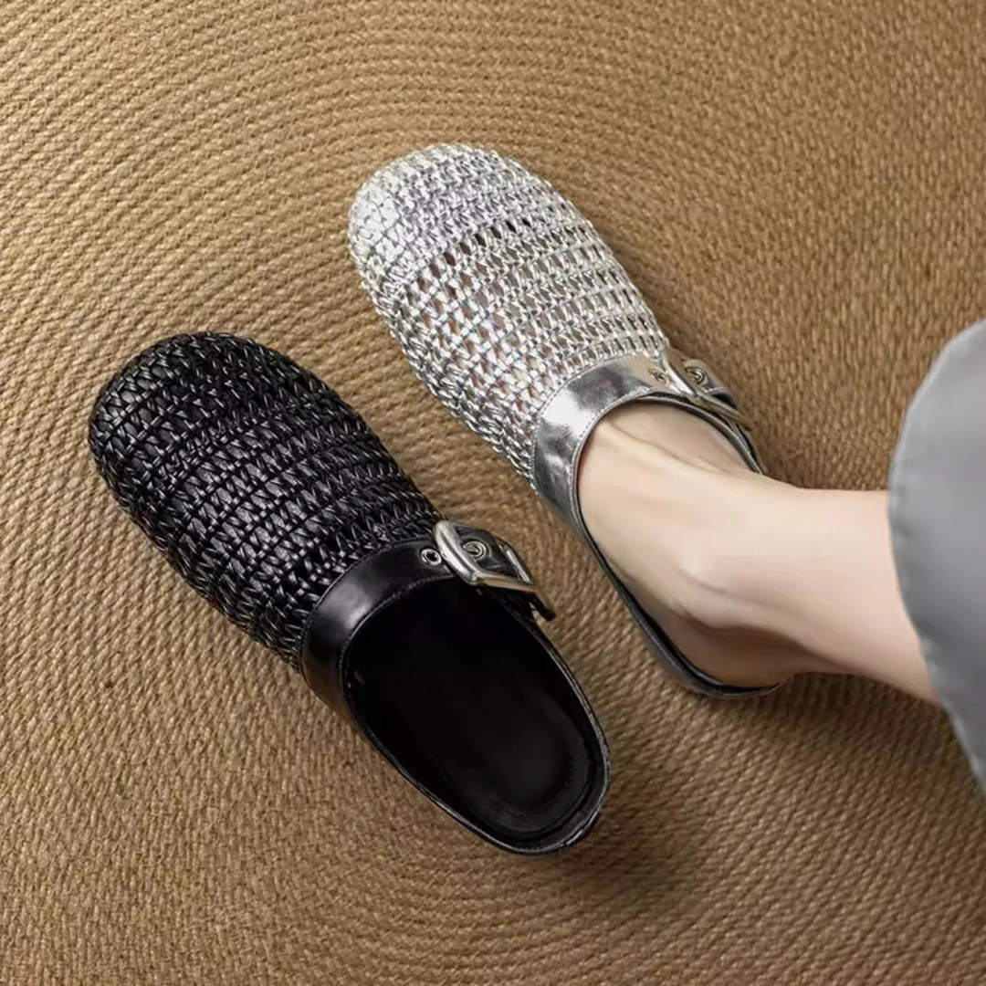 2025新款超火银色包头凉拖鞋女夏外穿平底半拖鞋高级感透气洞洞鞋