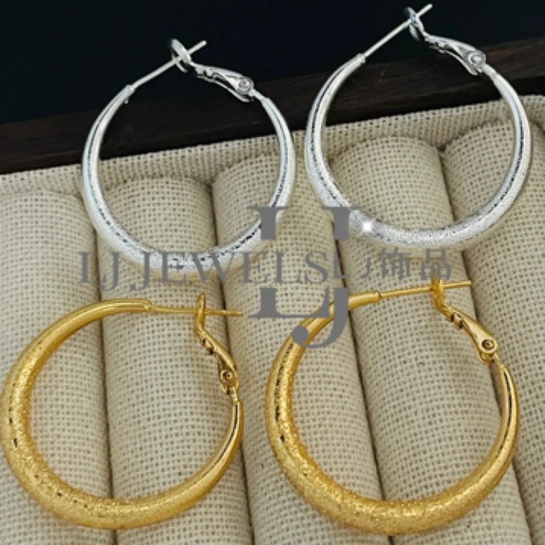 铜合金耳饰 铜合金耳饰 磨砂褶皱金属高级感耳圈