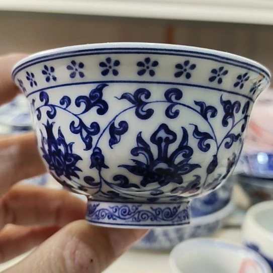 景德镇陶瓷小压杯