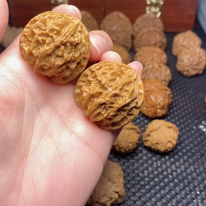 文玩核桃把件38苹果