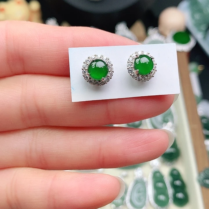 颈饰银S925镶嵌翡翠吊坠