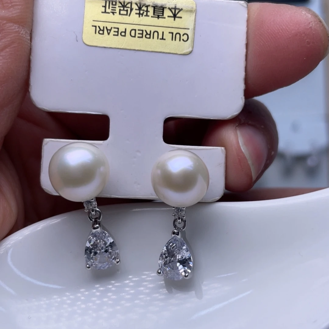 淡水珍珠耳饰未镶嵌