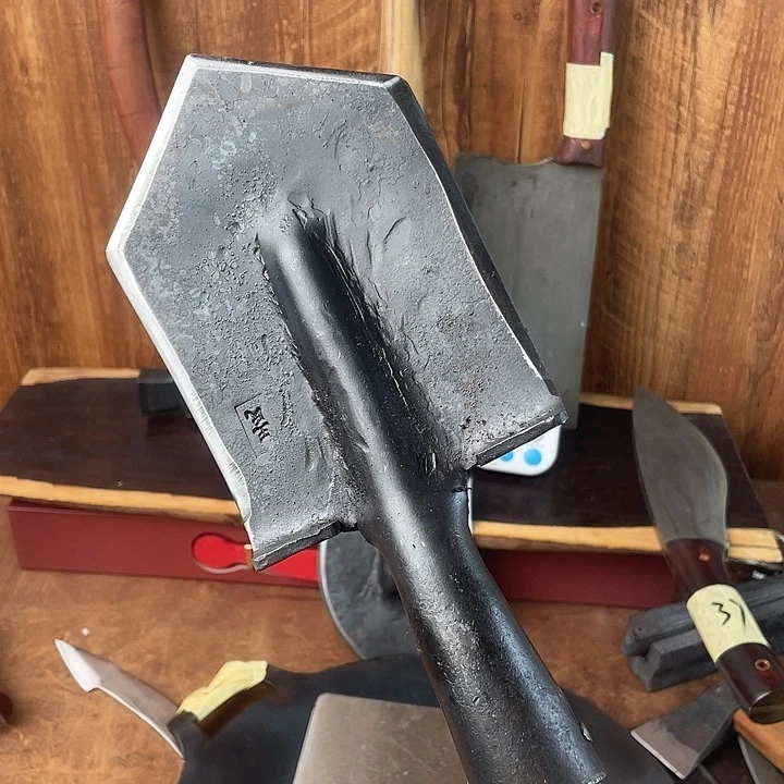 高碳锰钢方头铲预售