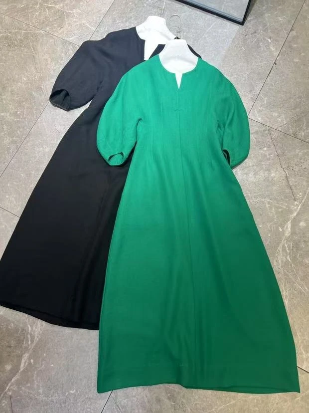 轻奢时尚简约V领收腰显瘦连衣裙展现优雅气质