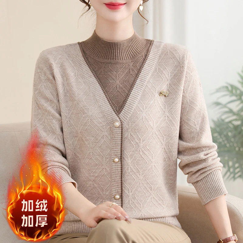 中老年秋冬宽松针织衫打底衫秋冬保暖中老年女装毛衫加绒
