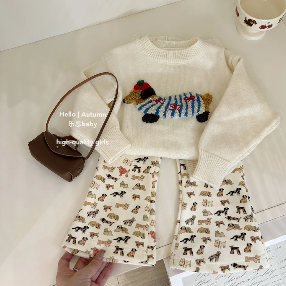 现货【乐恩童装】女童秋冬季新款小狗毛线衣满印喇叭裤宝宝洋气早冬