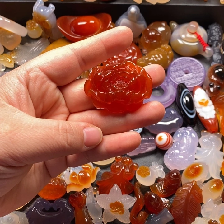 青***子玛瑙/玉髓未镶嵌颈饰