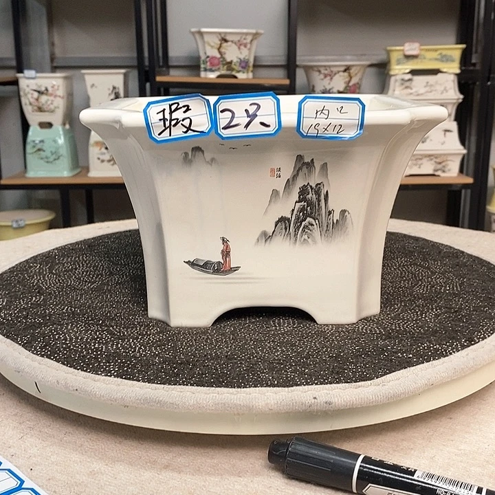 紫砂的花盆很漂亮14