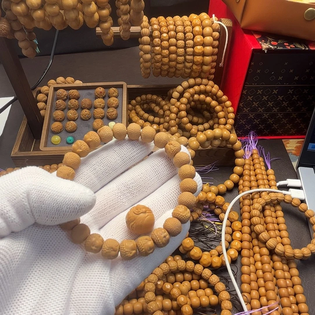 犯***狗猴头核桃手串宝宝加单颗镶嵌